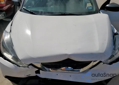 2018 Nissan Kicks S from USA, damaged, VIN 3N1CP5CU5JL521954